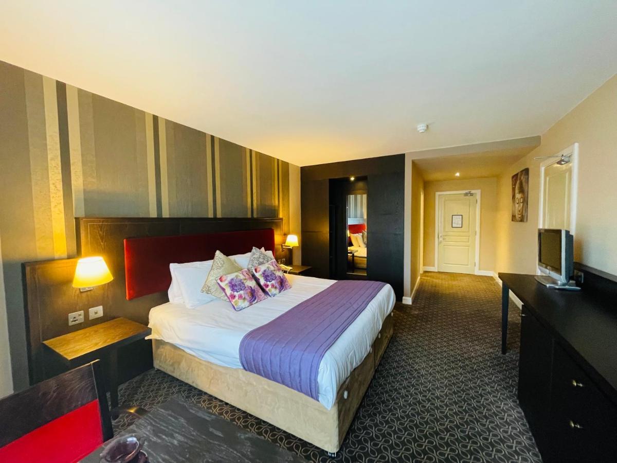 Burren Atlantic Hotel & Holiday Cottages Ballyvaughan Eksteriør billede
