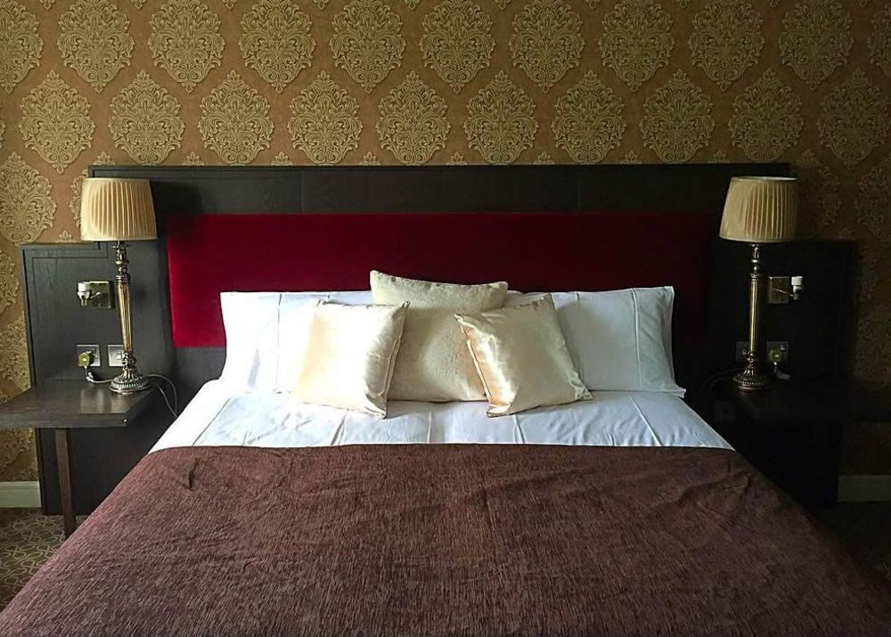 Burren Atlantic Hotel & Holiday Cottages Ballyvaughan Eksteriør billede