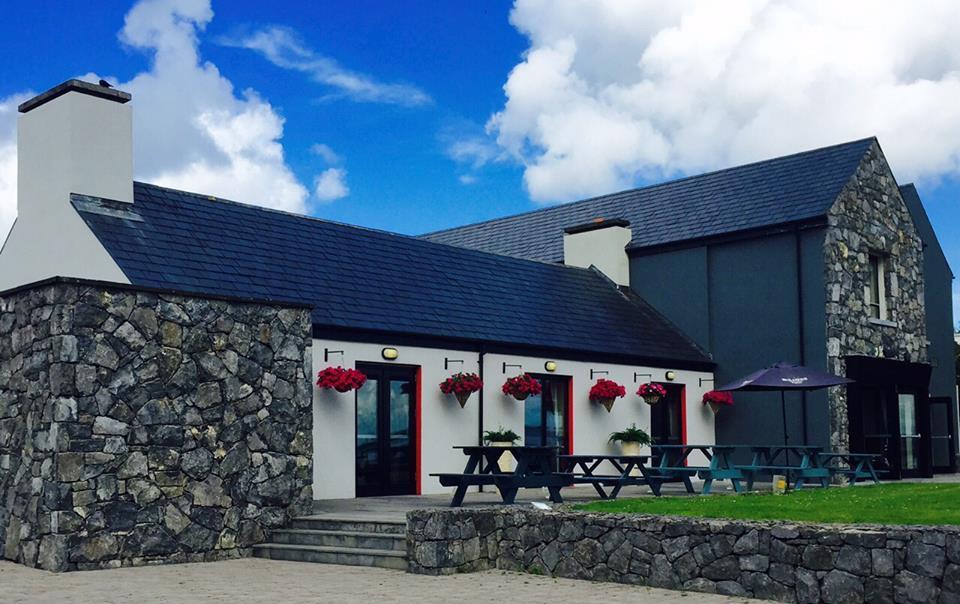 Burren Atlantic Hotel & Holiday Cottages Ballyvaughan Eksteriør billede